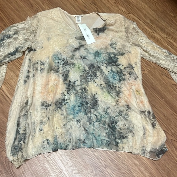 Brittany Black Tops - BRITTANY Black Women's Hippie Floral/Lace Tunic Top Unique Lovely Size 3…